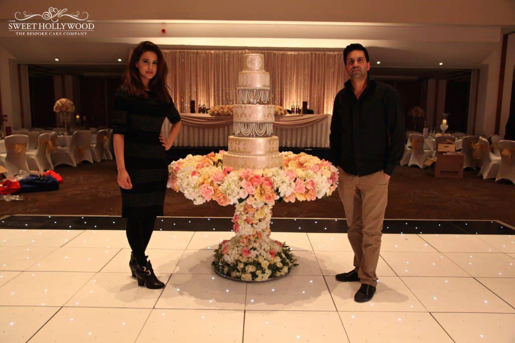 Damask & Pearl Wedding Cake