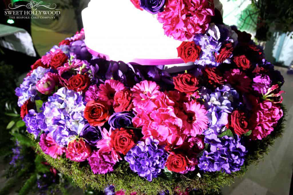 wedding cake flower-base
