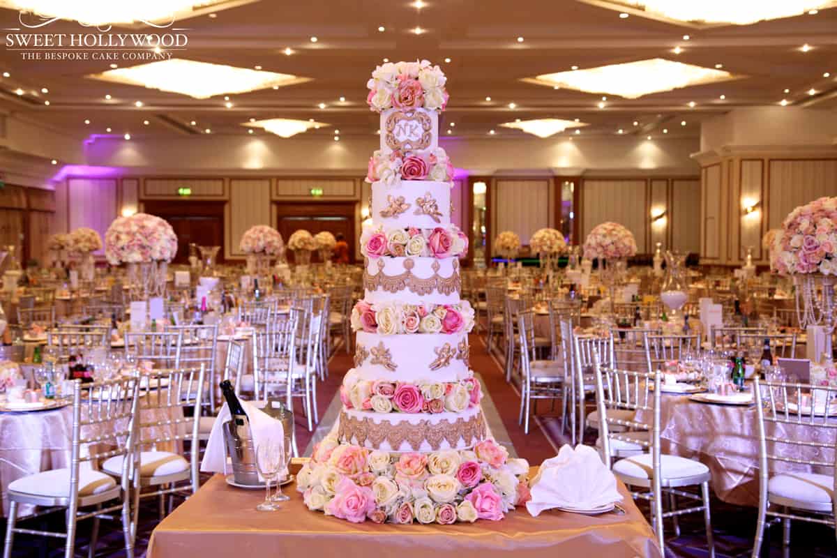 Wedding cakes for asian wedding