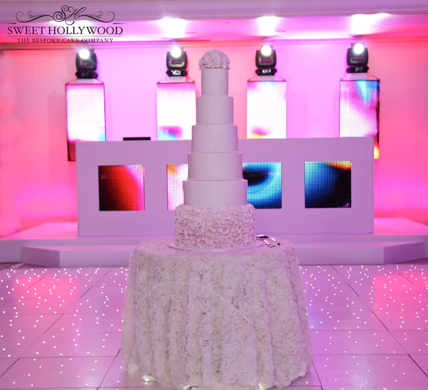 Pretty-In-Pink-Luxury-Wedding-Cakes-London