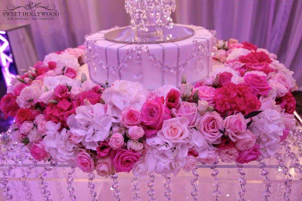 eggless-wedding-cake