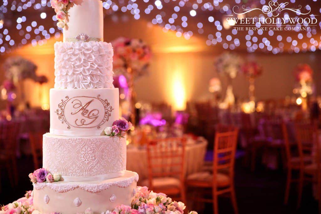 eggless-wedding-cakes