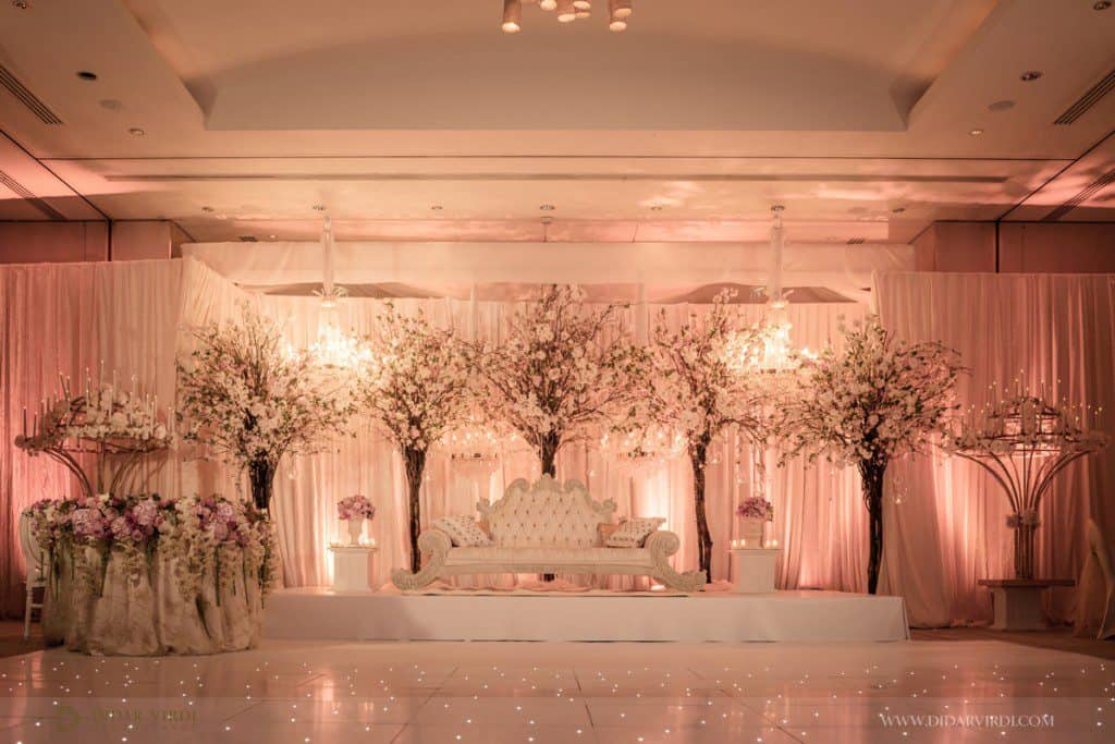 asian-wedding-stage